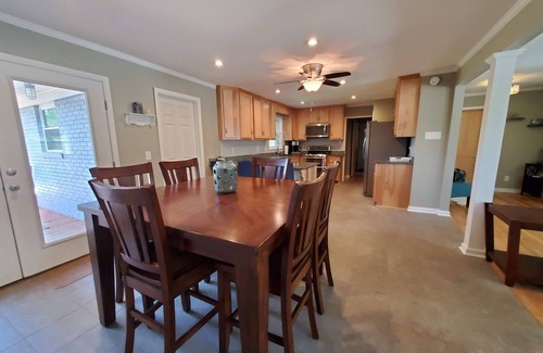 North Augusta House | 3 bd/3ba Home, Minutes from I-20, Downtown, Riverview Park, & Augusta National