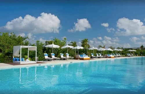Puerto Juarez Villa | 3 bd Grand Luxxe Spa Riviera Maya
