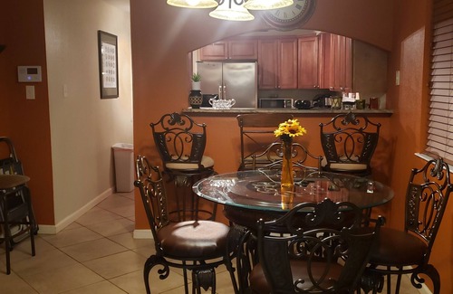 Fillmore House | 3 BDR - Prime spot! Mins from EVERYTHING! - CBD, Fairgrounds, City Park, airport