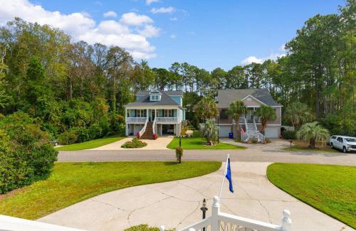 North Litchfield Beach House | 3 Bdrm 3 Bath Vacation Home North Litchfield Beach
