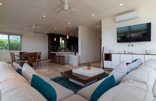 Playacar Fase I House | 3 BDRM Oceanfront house with private pool- Playacar phase 1