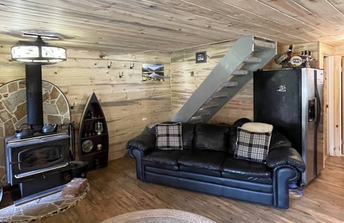Cascade Cabin | 3 Bed/1 Bath Retreat in the Mountains