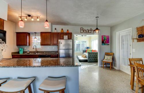 Winthrop Holding House | 3 Bed 2 Ba Wifi Kitchen Walk to Beach FirePit