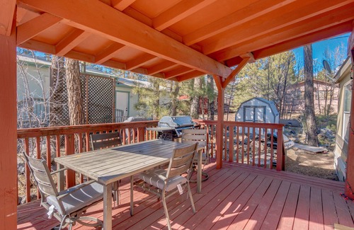 Munds Park Cabin | 3 Bed, 2 Bath Cabin in Munds Park AZ Close To Flagstaff and Sedona