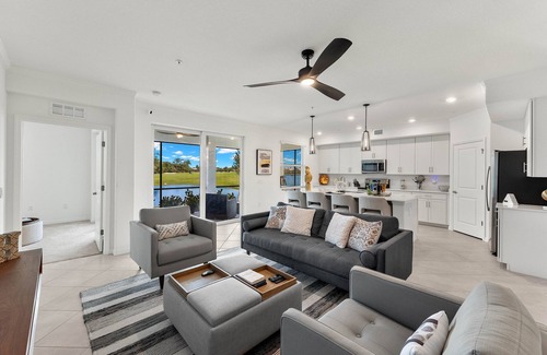 Punta Gorda House | 3 Bed/2 Bath Custom Coach Home - Heritage Landing Golf & Country Club