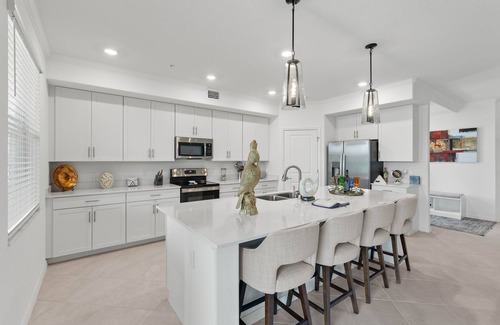 Punta Gorda House | 3 Bed/2 Bath Custom Coach Home - Heritage Landing Golf & Country Club
