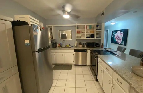 Cypress Lake House | 3 bed 2 bath, Heated Private POOL, Ft Myers near Cape Coral Bridge