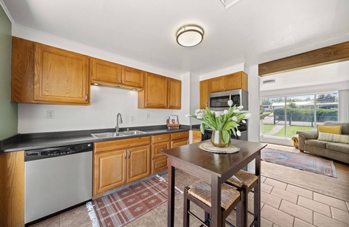 Lewiston House | 3-bed 2 bath house in welcoming Lewiston with WiFi, AC, and plenty of parking!
