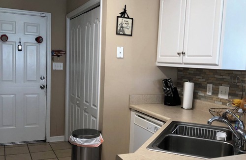 Grovetown House | 3 bed/2 bath house with fence patio, 5min from Fort Gordon and close to Masters.
