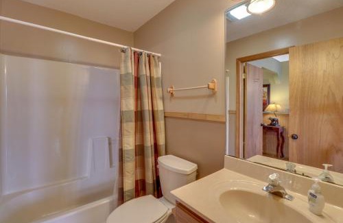 Sylva House | 3 Bed 3 Bath Vacation home in Sylva