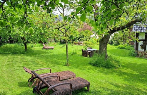 Antweiler Apartment | 3 Bed Apartment Garden View - Landhaus am Aremberg