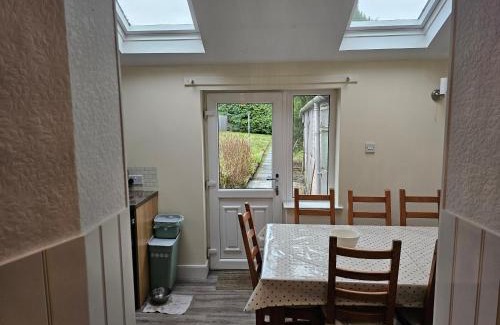 Kirriemuir House | 3-Bed Cottage with Garden in Kirriemuir Centre