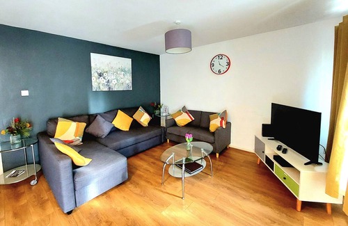 Newcastle-upon-Tyne House | 3-bed Entire House Near Newcastle City Centre, Northumbria Universtity, Jesmond