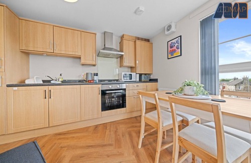 Kincardine House | 3 Bed House in Alloa Sleeps 6