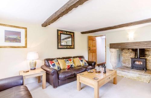 Bourton House | 3 Bed in Bourton-on-the-Water PTREE