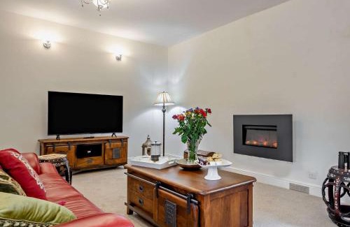 Langholm House | 3 Bed in Langholm 95053