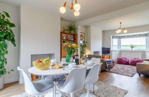 Harpley House | 3 Bed in Sandringham 82358