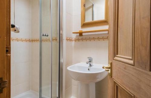 Broughton Mills House | 3 Bed in Water Yeat SZ079