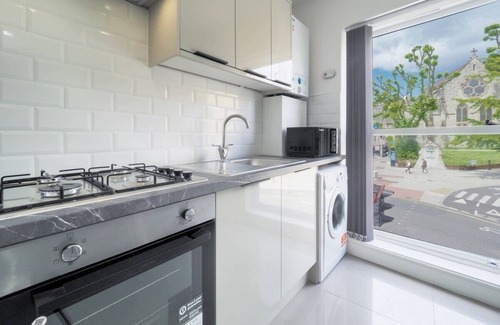 Haverstock Apartment | 3 Bed Luxury Spacious Flat In Camden Close To Station (London Zone 2)