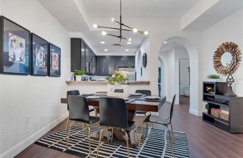 West Kissimmee Apartment | 3 bed - Private Oasis - Completley Immaculate