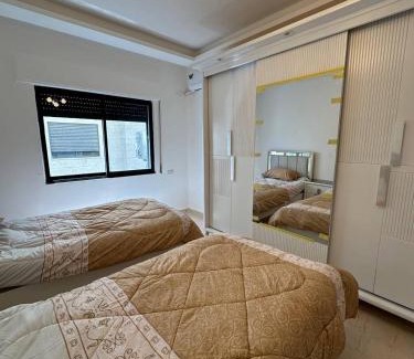 Amman Apartment | 3 bed rooms apartment - 3 غرف نوم مفروشة دوار المشاغل عمان
