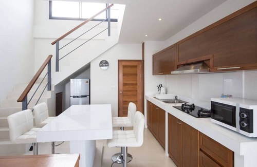 Moo 5 Villa | 3 bed Seaview Villa 5 mins to beach (B2)