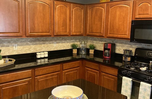 Maricopa House | 3 Bedroom 2.5 Bath With Hot Tub & Heated Pool! Outside BBQ Area with Fire Pit!