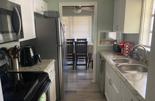 Lake Worth Corridor House | 3 BEDROOM 2 BATH HOUSE PLUS COTTAGE/Fenced Backyard/Patio/Grill/Firepit/Driveway