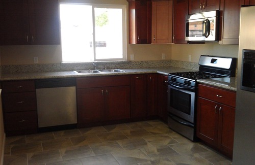 Redding House | 3 bedroom 2 bath near Bethel and Lake Shasta