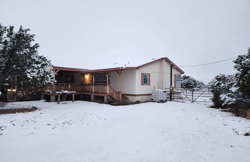 Williams House | 3-bedroom 2 bath ranch in Williams, a quiet and peaceful 5 acres