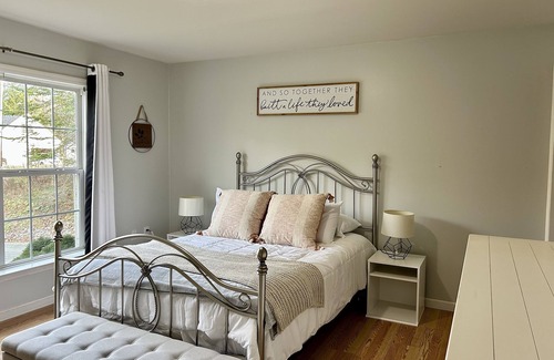 Grantham House | 3 Bedroom 2 Bathroom Home in Grantham