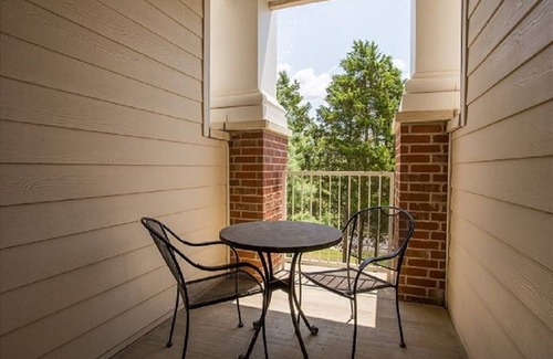 Branson Condo | 3 Bedroom 3 Bath Luxury Condo - Elevator access, Pool