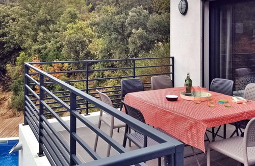 Vins-sur-Caramy House | 3 bedroom accommodation in Vins-Sur-Caramy