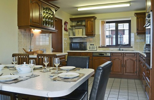 Rhyd-y-clafdy Cottage | 3 bedroom accommodation in Abererch, near Pwllheli
