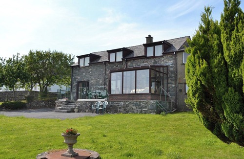 Rhyd-y-clafdy Cottage | 3 bedroom accommodation in Abererch, near Pwllheli