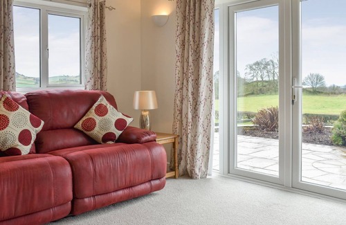 Newton Grange Cottage | 3 bedroom accommodation in Brassington
