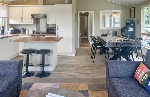 Raywell Ski Chalet | 3 bedroom accommodation in Raywell, Beverley