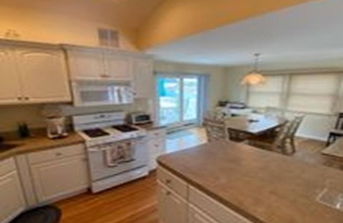 South Beach Haven Condo | 3 bedroom accommodation in Beach Haven