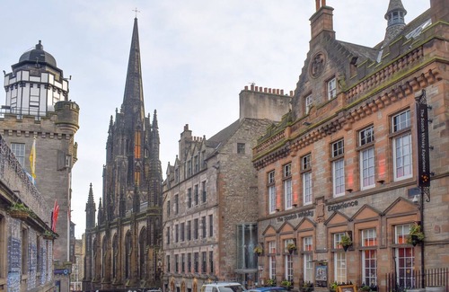 Murrayfield Cottage | 3 bedroom accommodation in Edinburgh
