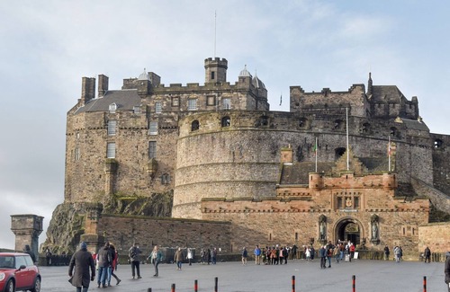Murrayfield Cottage | 3 bedroom accommodation in Edinburgh