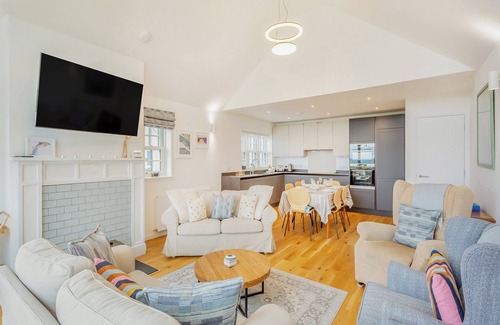 Ardersier Cottage | 3 bedroom accommodation in Inverness, near Nairn
