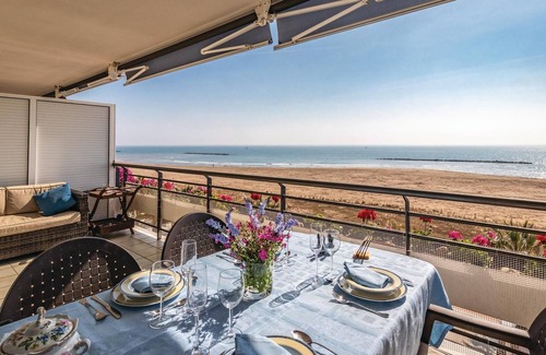 Cubelles Apartment | 3 bedroom accommodation in Cubelles