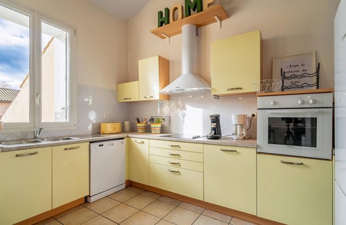 Olonzac House | 3 bedroom accommodation in Olonzac