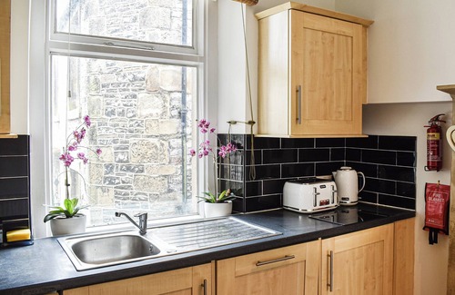 Tideswell Cottage | 3 bedroom accommodation in Tideswell, near Buxton