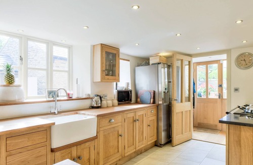 Longdon Cottage | 3 bedroom accommodation in Wing, near Oakham