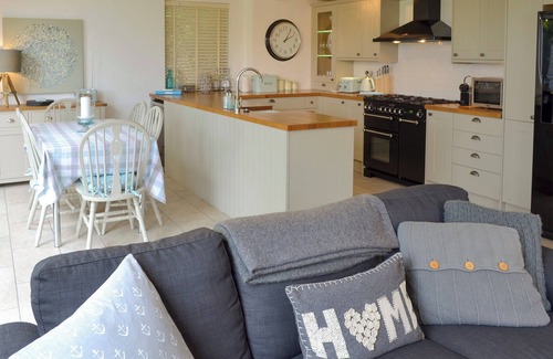 Truro Cottage | 3 bedroom accommodation in Penelewey, near Truro
