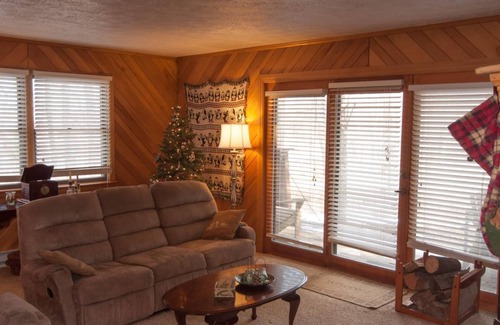 Timberline House | 3 bedroom accommodation in Davis