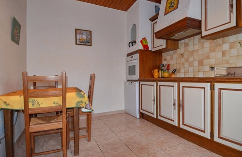 Fontvieille House | 3 bedroom amazing home in Fontvieille