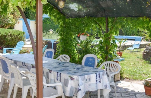 Fontvieille House | 3 bedroom amazing home in Fontvieille