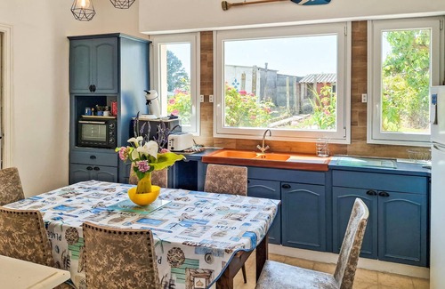Poulgoazec House | 3 bedroom amazing home in Plouhinec